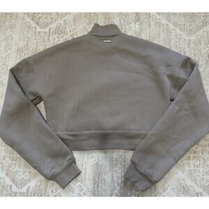 Maniere de voir sweater cream essential cropped high neck zip Size S Or XS